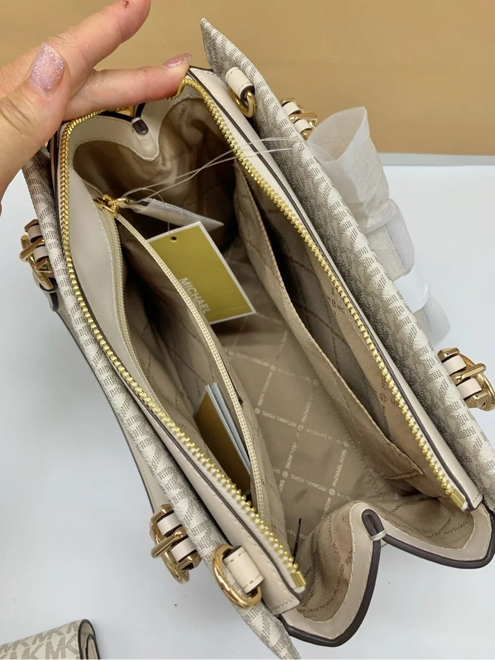 Michael Kors Marilyn medium LigCream Signature Satchel with Pink Floral Accents